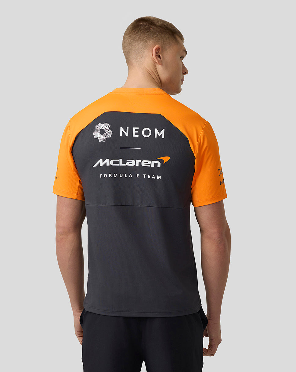 Official Mens NEOM McLaren Formula E Teamwear Set Up T-Shirt - Phantom/Papaya